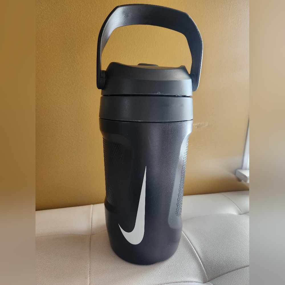 Nike Fuel water jug